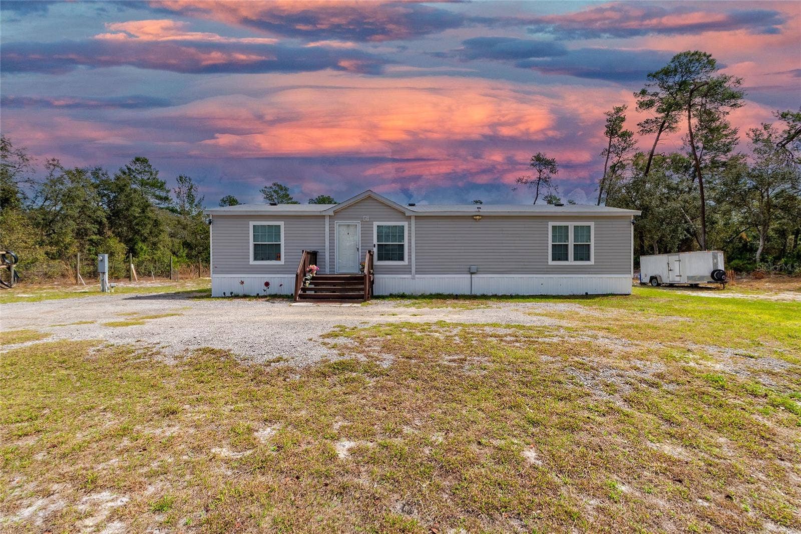 42300 FONSECA LANE, Deland, FL 32720 Entry Front
