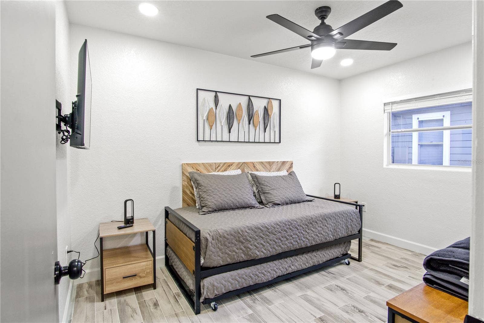 1612 & 1614 FERRIS AVENUE, Orlando, FL 32803 1612 & 1614 FERRIS AVENUE, Orlando, FL 32803
