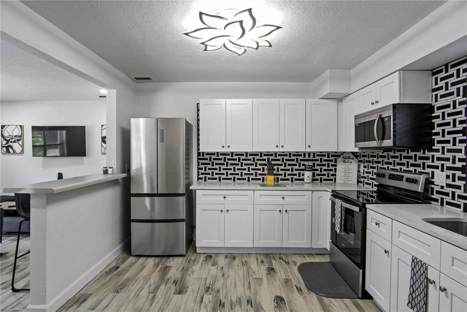 1612 & 1614 FERRIS AVENUE, Orlando, FL 32803 1612 & 1614 FERRIS AVENUE, Orlando, FL 32803