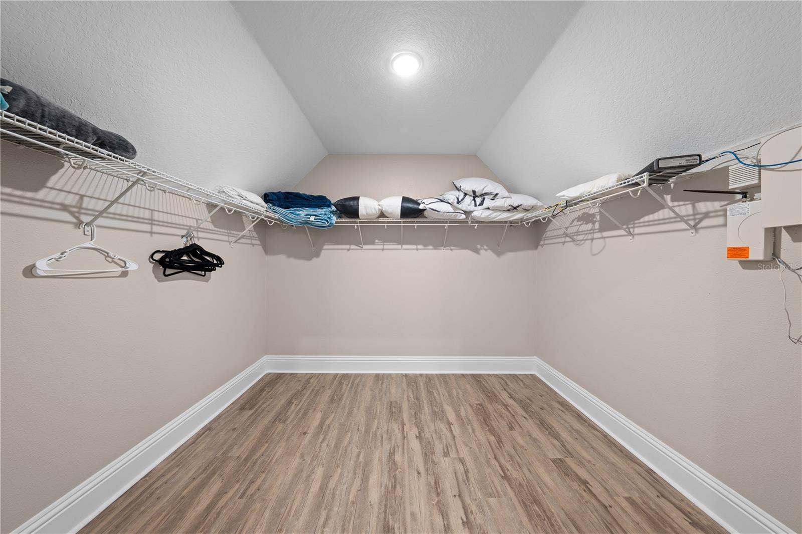 785 GOLDEN BEAR DRIVE, Reunion, FL 34747 Ensuite closet