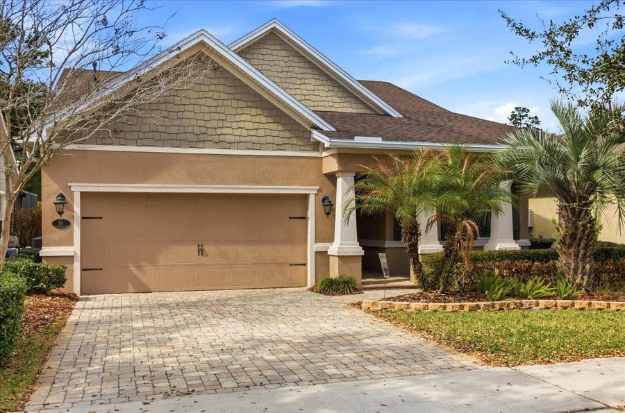 Property photo for 911 VICTORIA HILLS DRIVE S, DeLand, FL