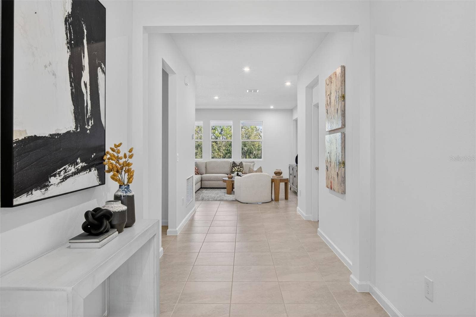 304 FREE RANGE DRIVE, Groveland, FL 34736 Rainwood Lake Clarke Model Foyer