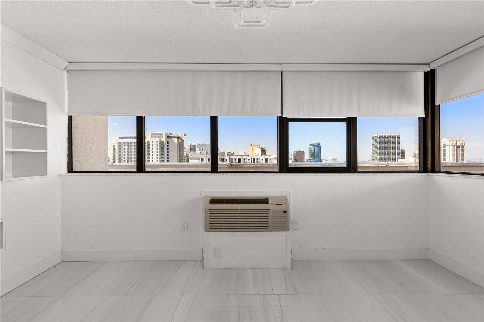 530 E CENTRAL BLVD, #1901, Orlando, FL 32801 530 E CENTRAL BLVD, #1901, Orlando, FL 32801