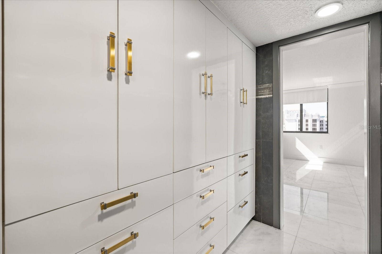 530 E CENTRAL BLVD, #1901, Orlando, FL 32801 530 E CENTRAL BLVD, #1901, Orlando, FL 32801
