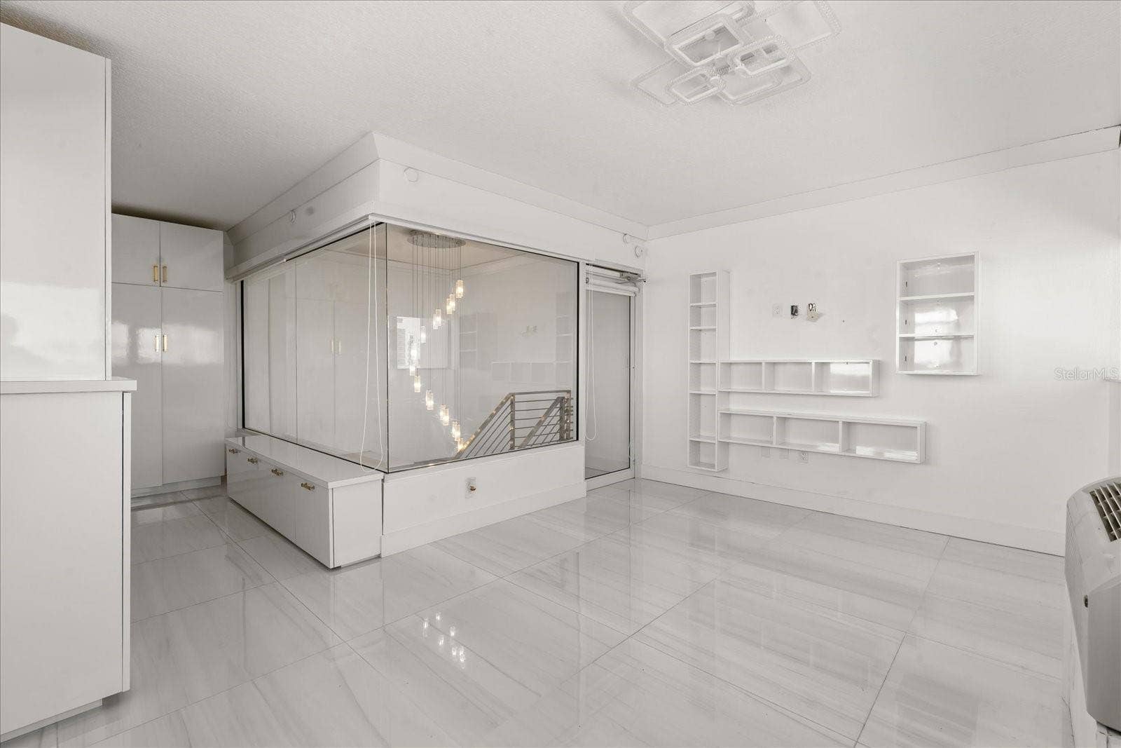 530 E CENTRAL BLVD, #1901, Orlando, FL 32801 530 E CENTRAL BLVD, #1901, Orlando, FL 32801