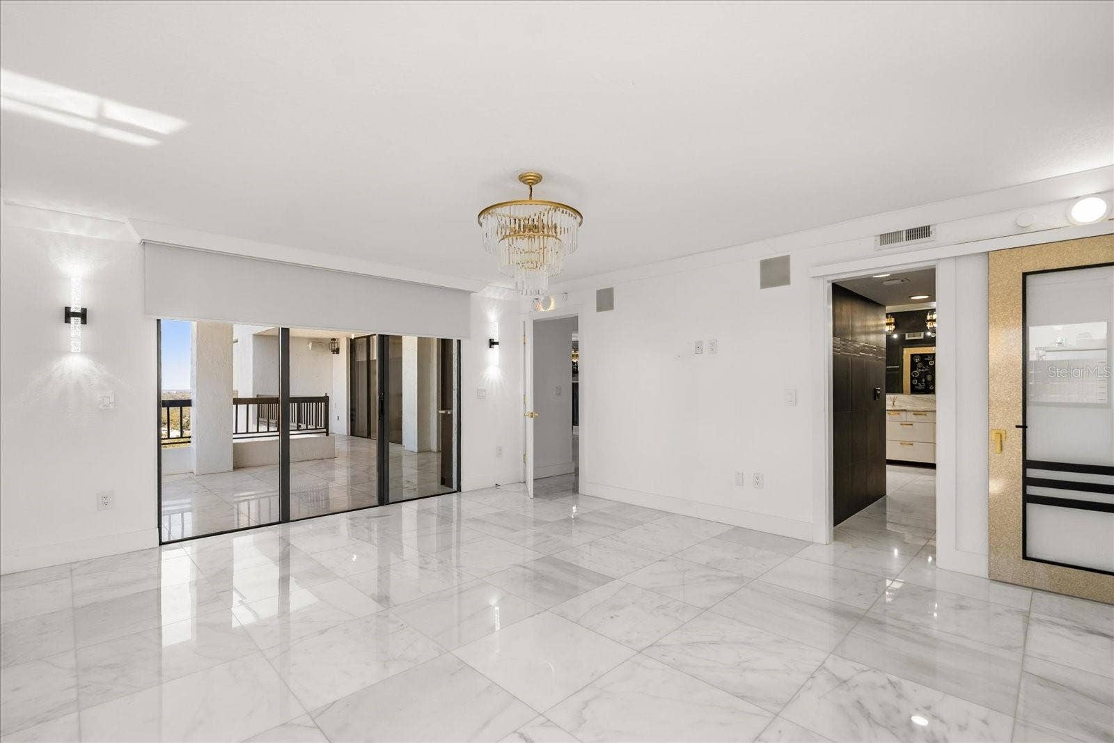 530 E CENTRAL BLVD, #1901, Orlando, FL 32801 530 E CENTRAL BLVD, #1901, Orlando, FL 32801