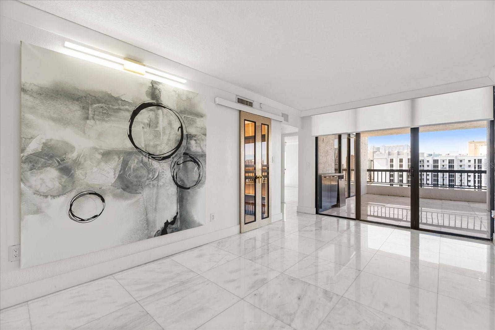 530 E CENTRAL BLVD, #1901, Orlando, FL 32801 530 E CENTRAL BLVD, #1901, Orlando, FL 32801