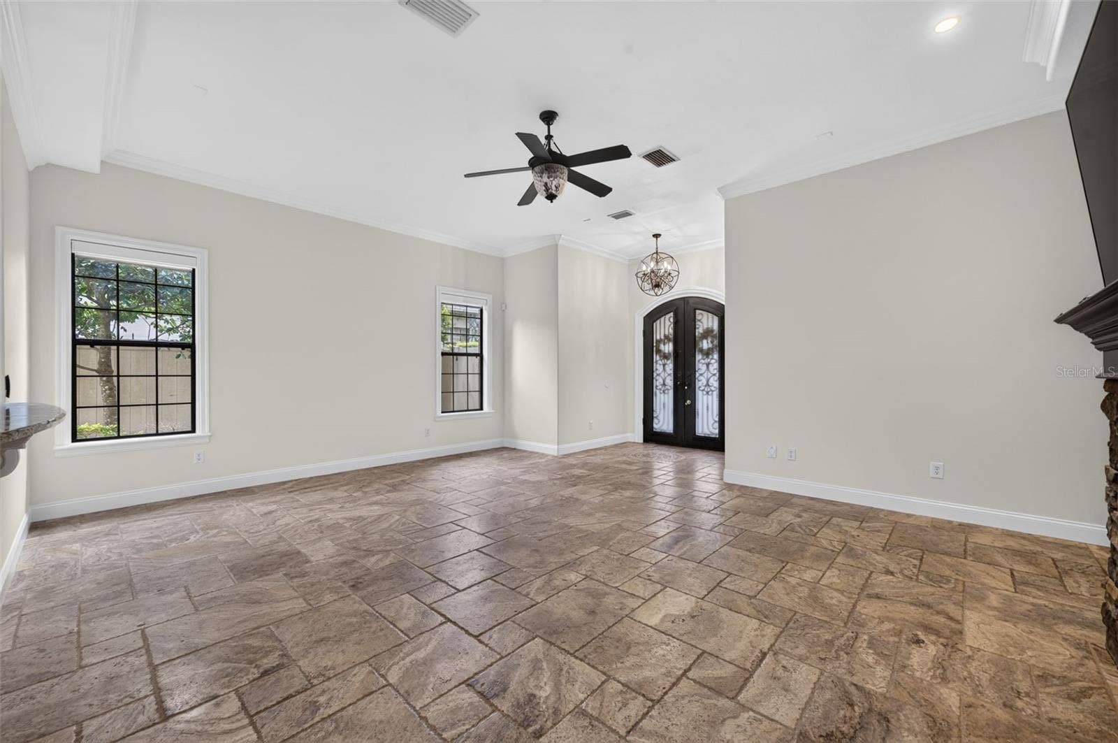 1570 PALMER AVENUE, Winter Park, FL 32789 Livingroom