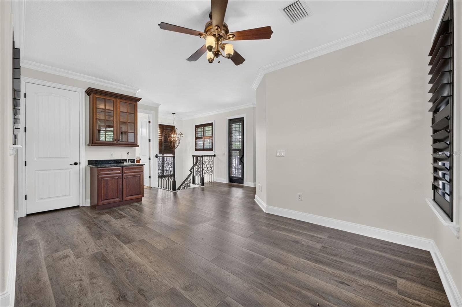1570 PALMER AVENUE, Winter Park, FL 32789 Livingroom upstairs