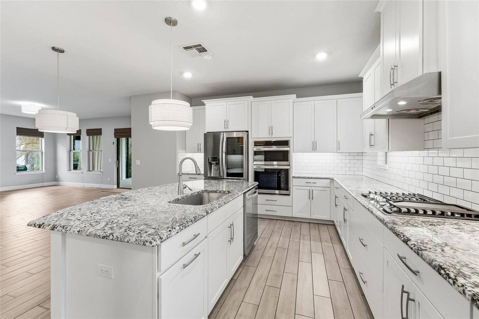 8236 PROCIDA ISLE LANE, Windermere, FL 34786