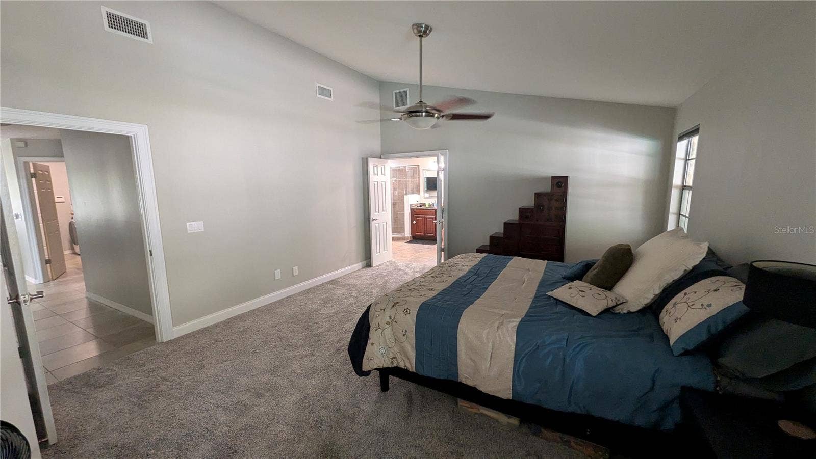 5314 SHADYWOOD LANE, Orlando, FL 32819 Private Owners Retreat. With New Carpet