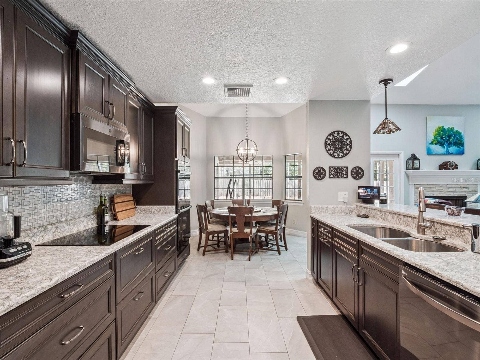 5314 SHADYWOOD LANE, Orlando, FL 32819 Elegant Dining Space