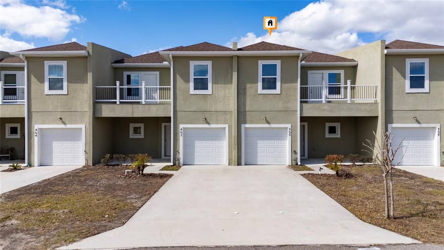 Property photo for 460 LAKE SHORE PARKWAY, Davenport, FL