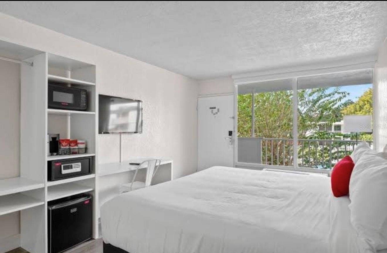2930 POLYNESIAN ISLE BOULEVARD, #221, Kissimmee, FL 34746 2930 POLYNESIAN ISLE BOULEVARD, #221, Kissimmee, FL 34746