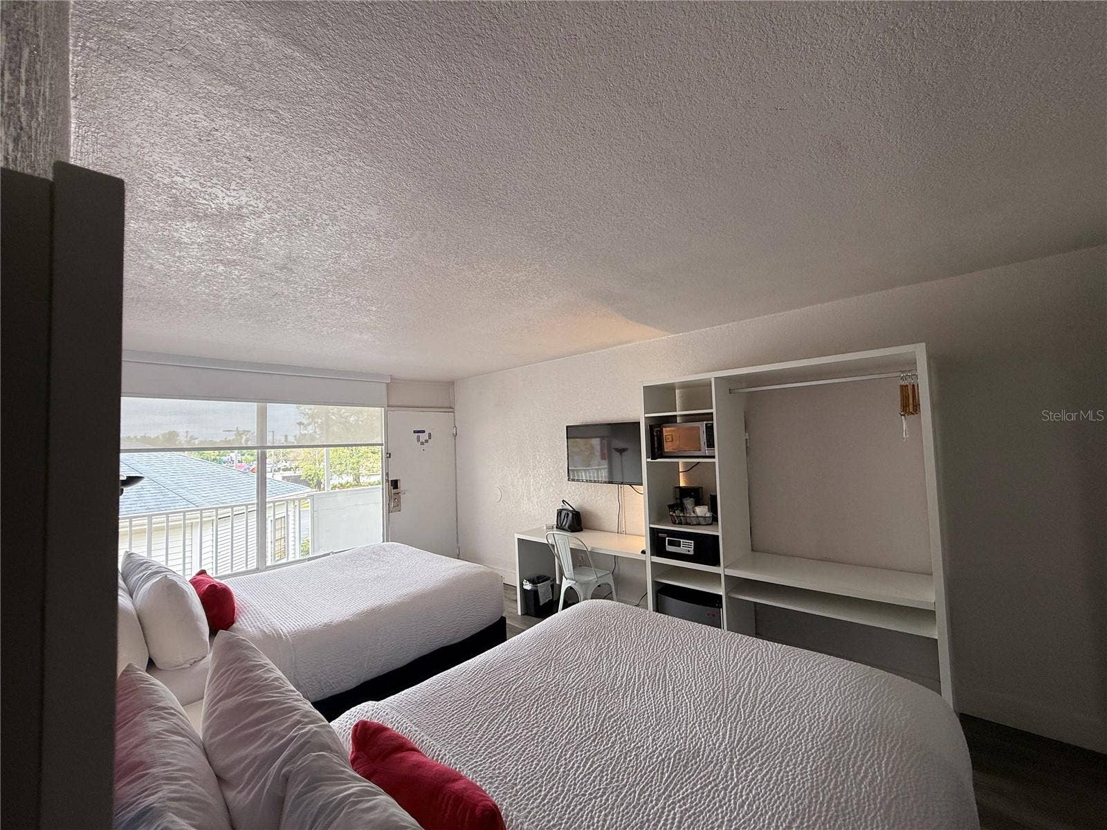 2930 POLYNESIAN ISLE BOULEVARD, #221, Kissimmee, FL 34746 2930 POLYNESIAN ISLE BOULEVARD, #221, Kissimmee, FL 34746