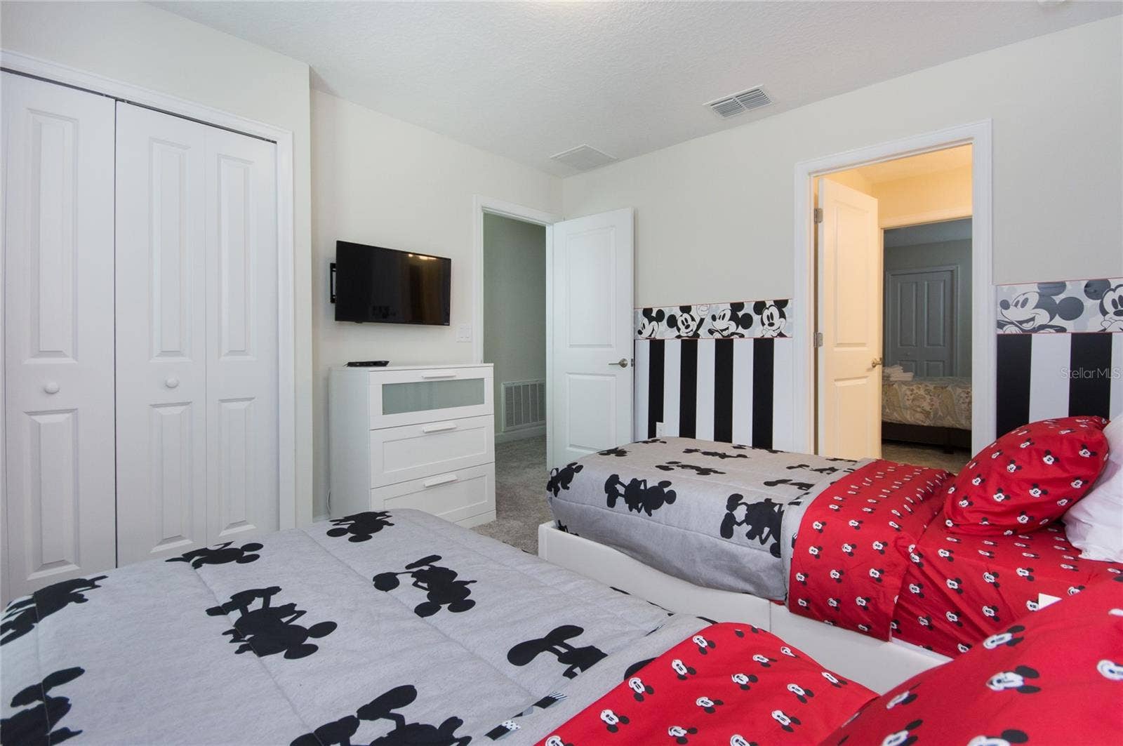 8847 INTERLOCKING COURT, Davenport, FL 33896 8847 INTERLOCKING COURT, Davenport, FL 33896
