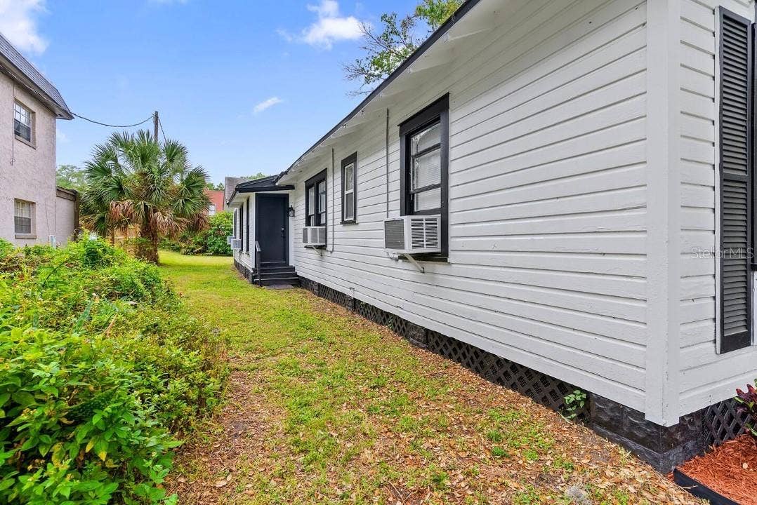 412 E HARWOOD STREET, Orlando, FL 32803 412 E HARWOOD STREET, Orlando, FL 32803
