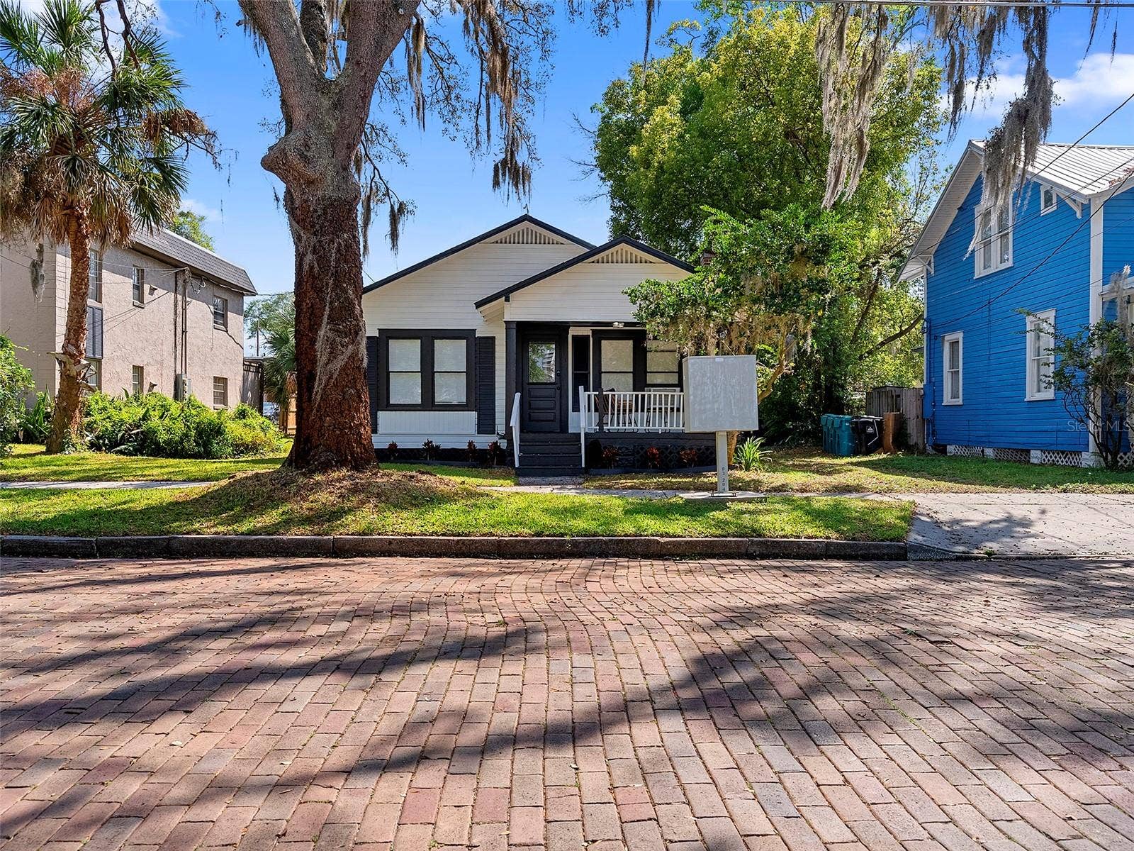 412 E HARWOOD STREET, Orlando, FL 32803 412 E HARWOOD STREET, Orlando, FL 32803