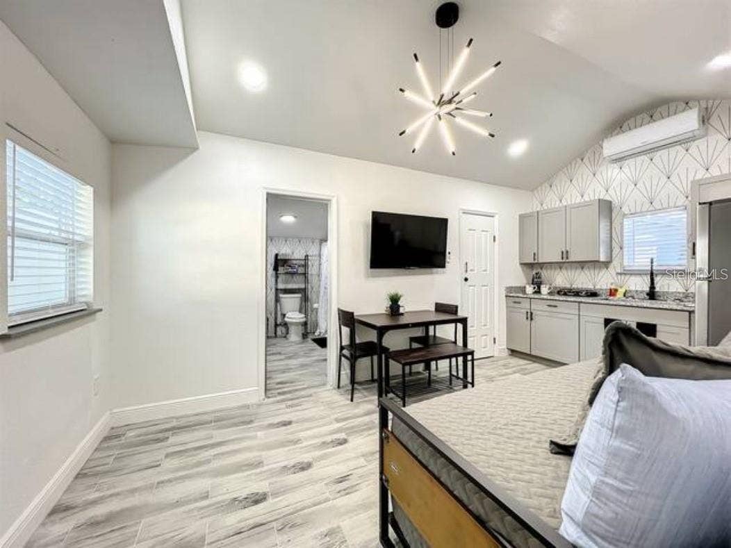 2008 PAGE AVENUE, Orlando, FL 32806 2008 PAGE AVENUE, Orlando, FL 32806