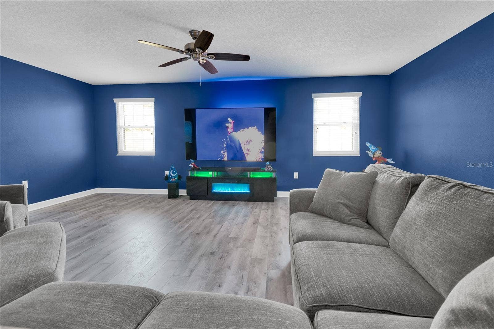 1301 GLENEAGLES LANE, Davenport, FL 33896 Bonus room above 3 car garage