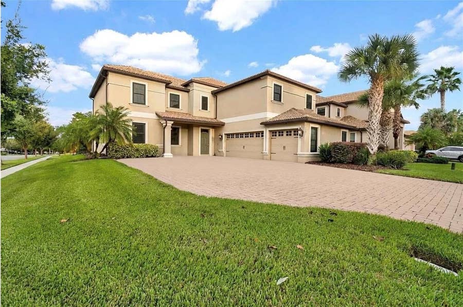 Property photo for 1301 GLENEAGLES LANE, Davenport, FL