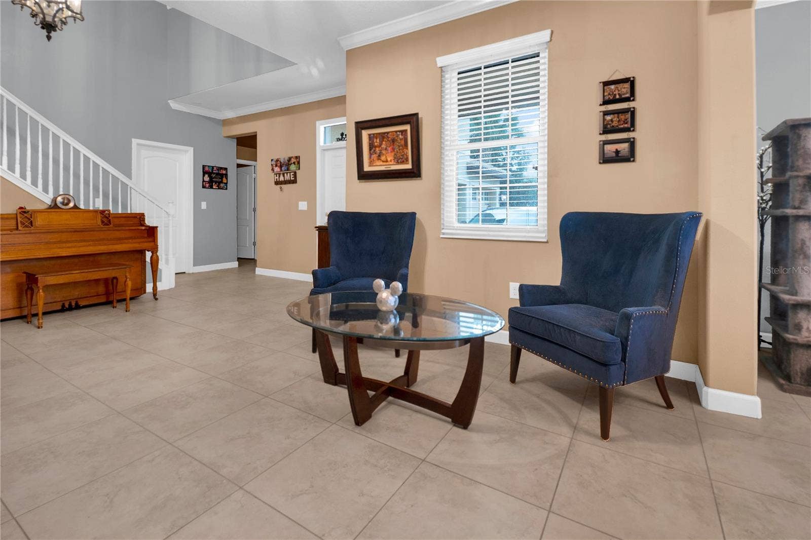 1301 GLENEAGLES LANE, Davenport, FL 33896 Library sitting area