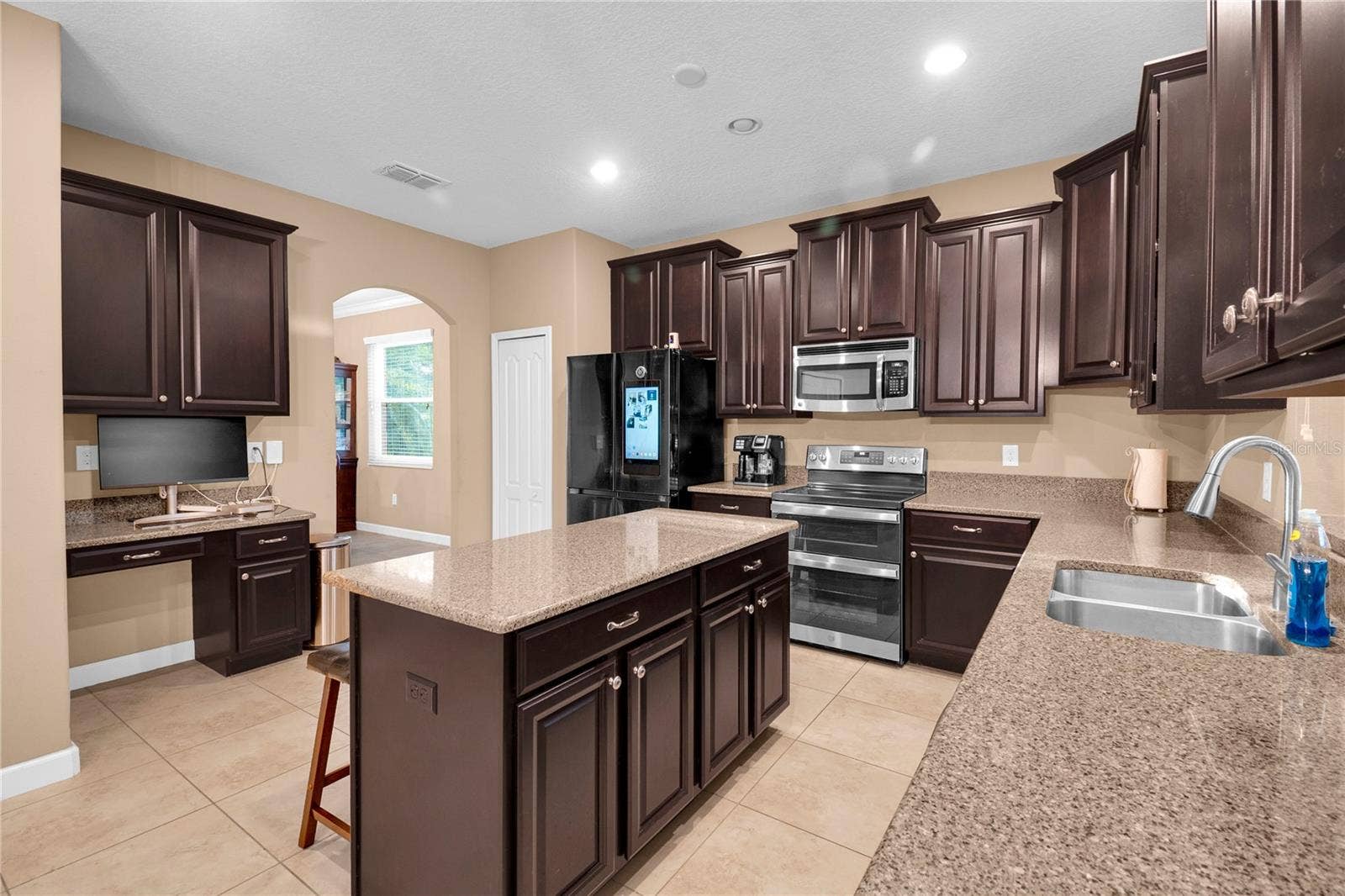 1301 GLENEAGLES LANE, Davenport, FL 33896 Kitchen