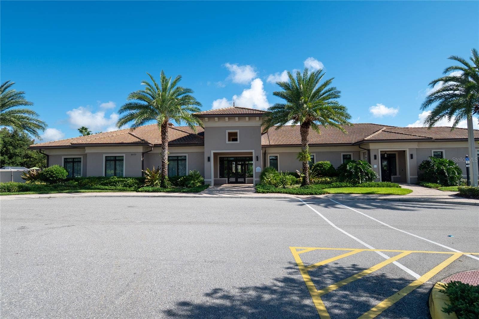 1301 GLENEAGLES LANE, Davenport, FL 33896 The Plaza