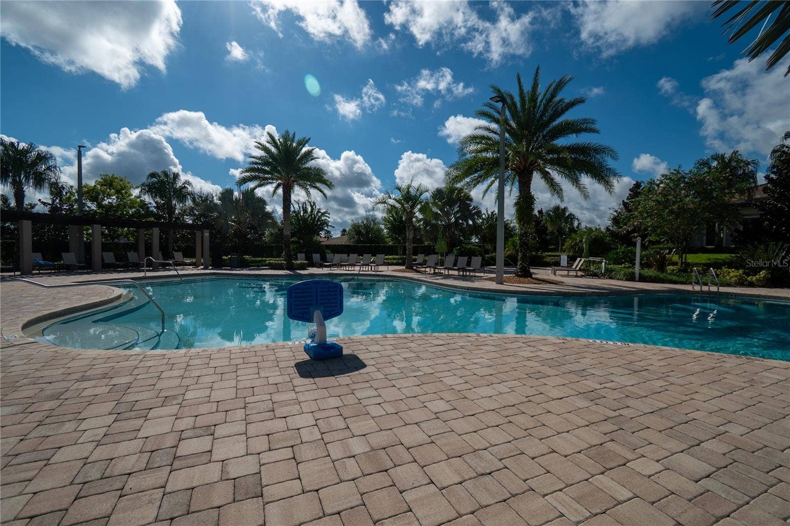 1301 GLENEAGLES LANE, Davenport, FL 33896 The Plaza - upper pool