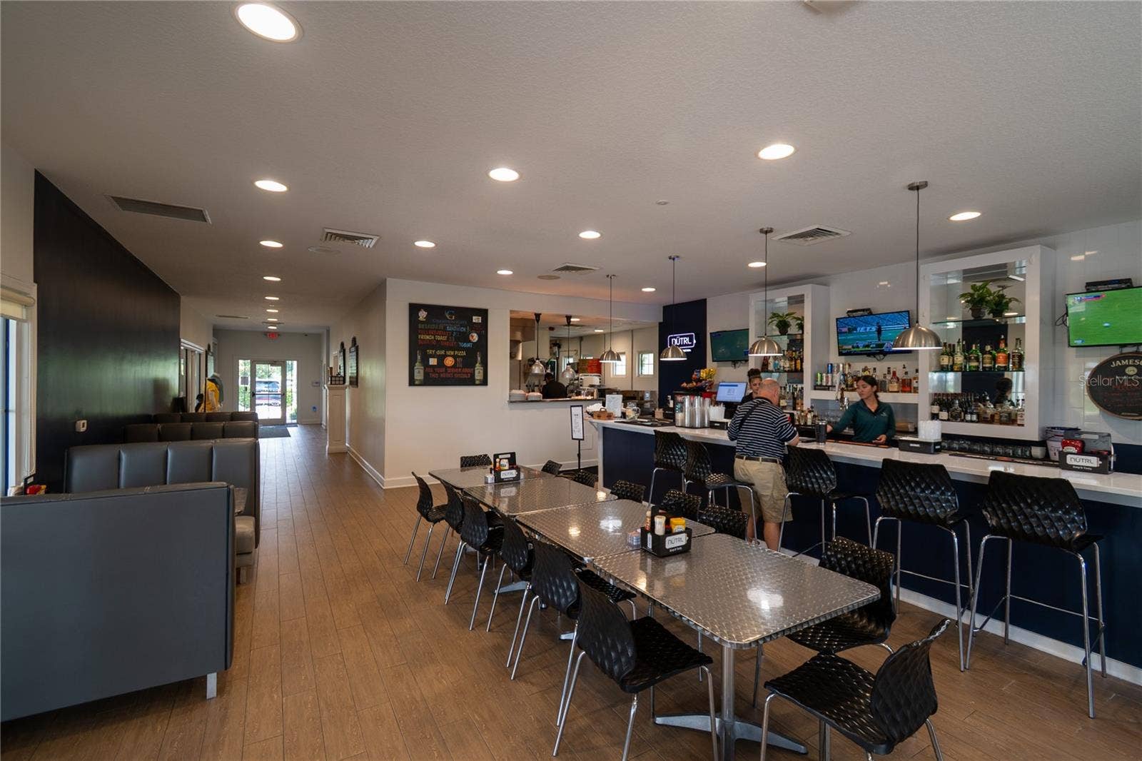 1301 GLENEAGLES LANE, Davenport, FL 33896 Golf Course diner