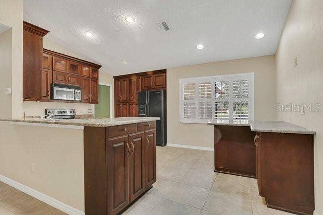 9319 WOODBREEZE BOULEVARD, Windermere, FL 34786 9319 WOODBREEZE BOULEVARD, Windermere, FL 34786