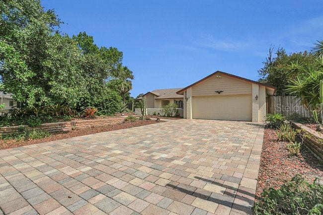 9319 WOODBREEZE BOULEVARD, Windermere, FL 34786 9319 WOODBREEZE BOULEVARD, Windermere, FL 34786