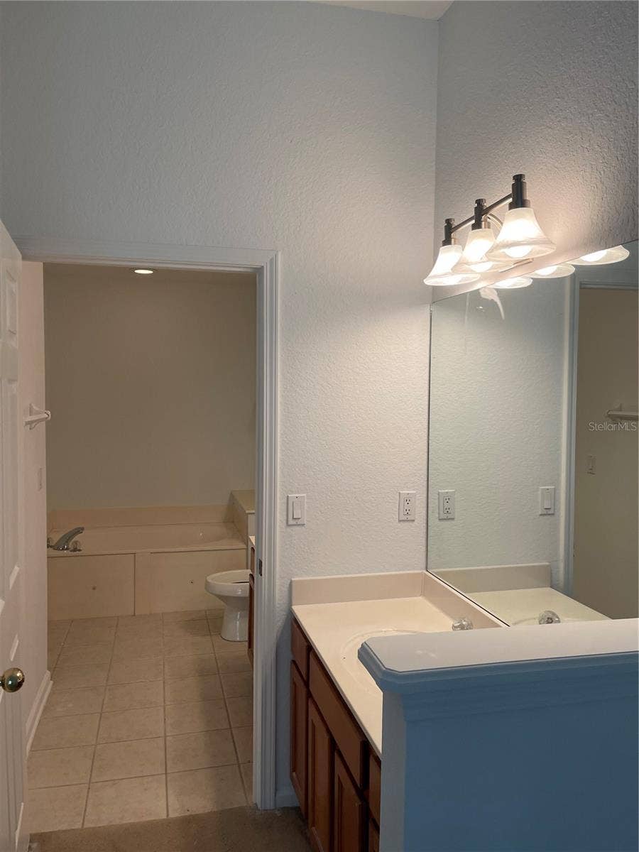 7617 BAY PORT ROAD, #57, Orlando, FL 32819 7617 BAY PORT ROAD, #57, Orlando, FL 32819