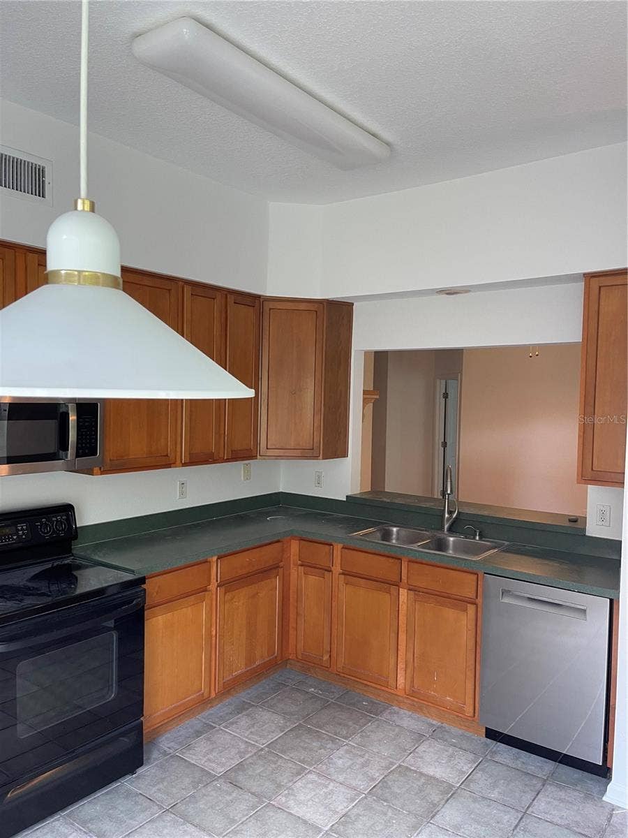 7617 BAY PORT ROAD, #57, Orlando, FL 32819 7617 BAY PORT ROAD, #57, Orlando, FL 32819