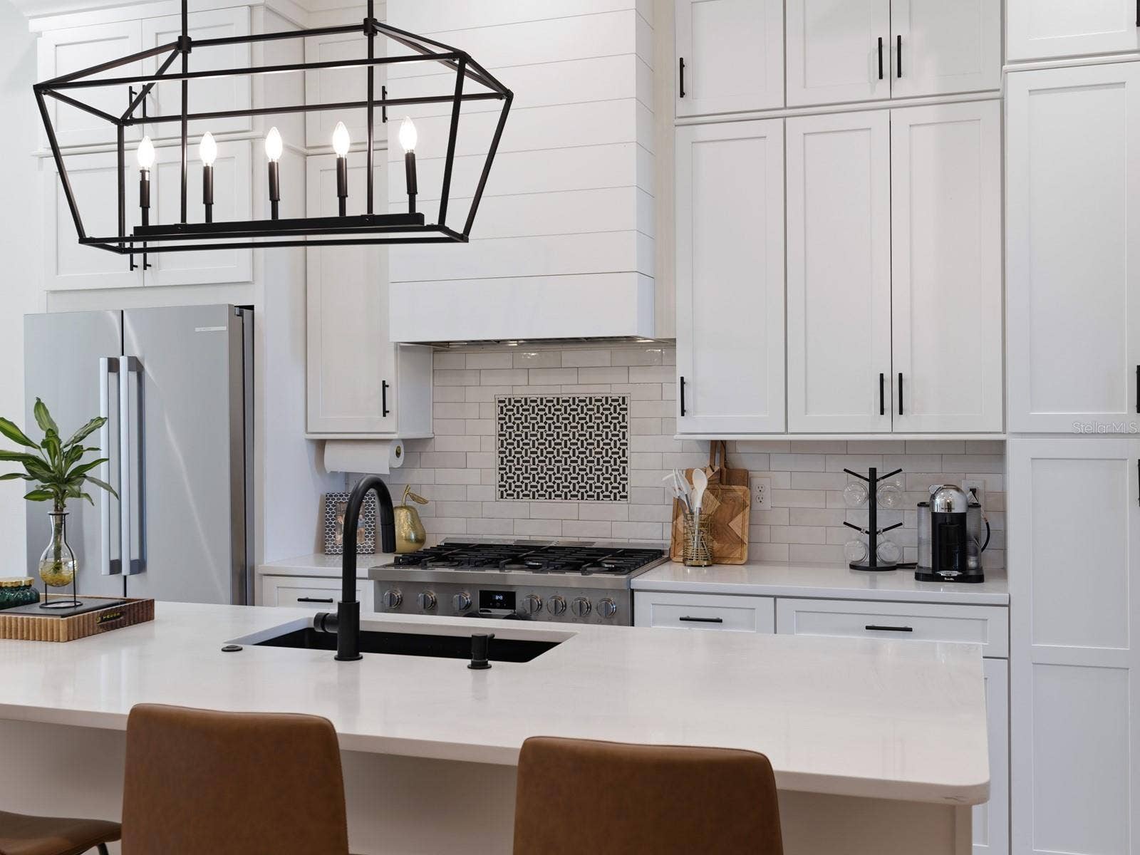 64 N PARK AVENUE, Winter Garden, FL 34787 64 N PARK AVENUE, Winter Garden, FL 34787