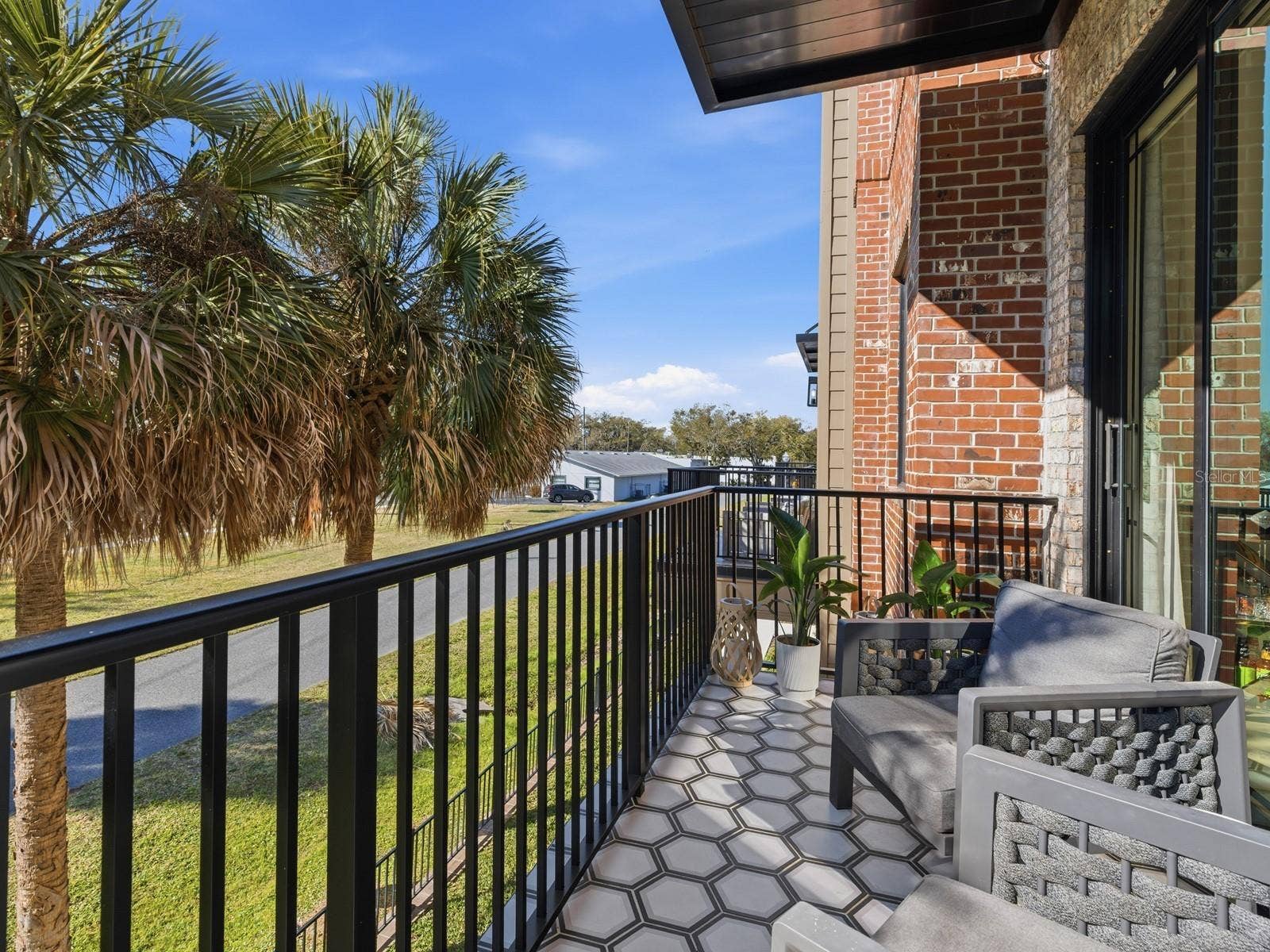 64 N PARK AVENUE, Winter Garden, FL 34787 64 N PARK AVENUE, Winter Garden, FL 34787