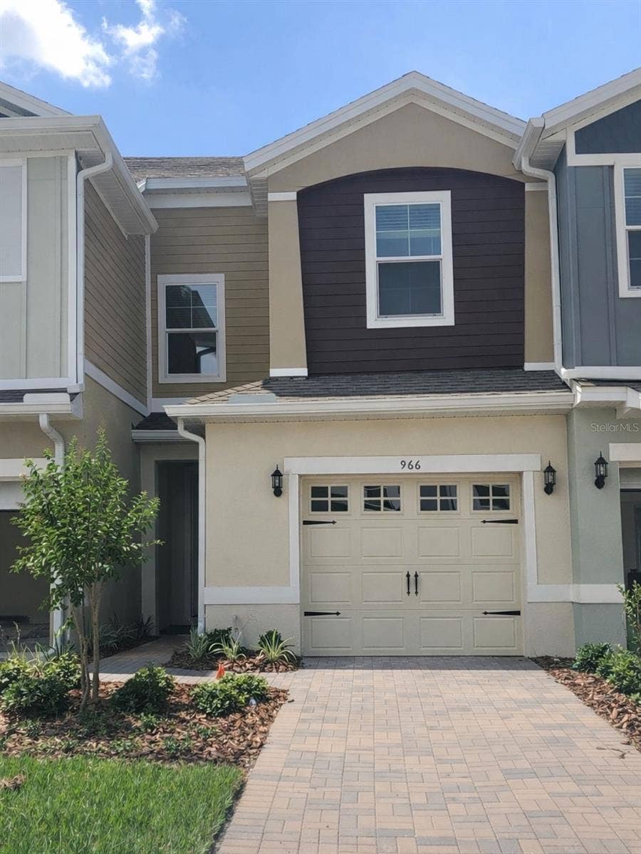 Property photo for Apopka, FL