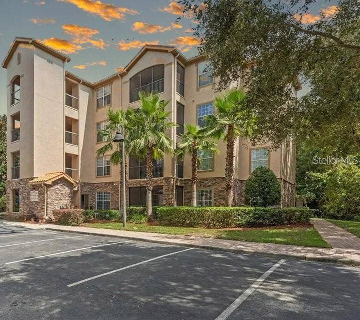 1301 TUSCAN TERRACE, #9105, Davenport, FL 33896 First floor corner unit!!!
