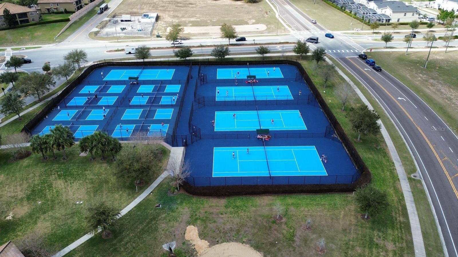 8999 CABOT CLIFFS DRIVE, Davenport, FL 33896 8999 CABOT CLIFFS DRIVE, Davenport, FL 33896