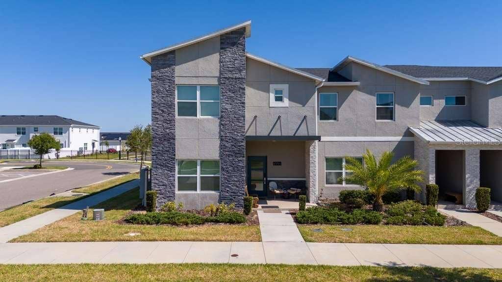 8999 CABOT CLIFFS DRIVE, Davenport, FL 33896 8999 CABOT CLIFFS DRIVE, Davenport, FL 33896