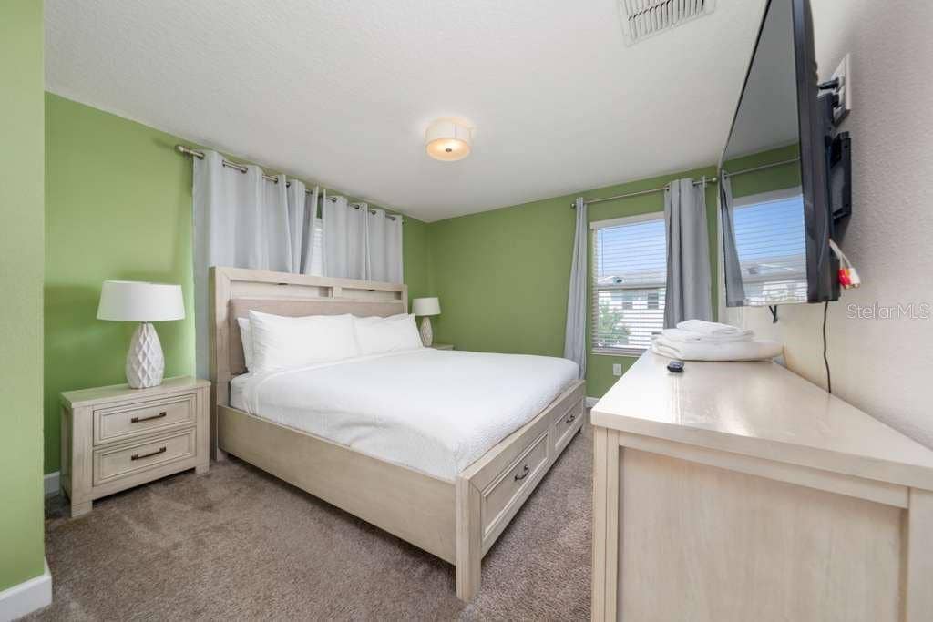 8999 CABOT CLIFFS DRIVE, Davenport, FL 33896 8999 CABOT CLIFFS DRIVE, Davenport, FL 33896