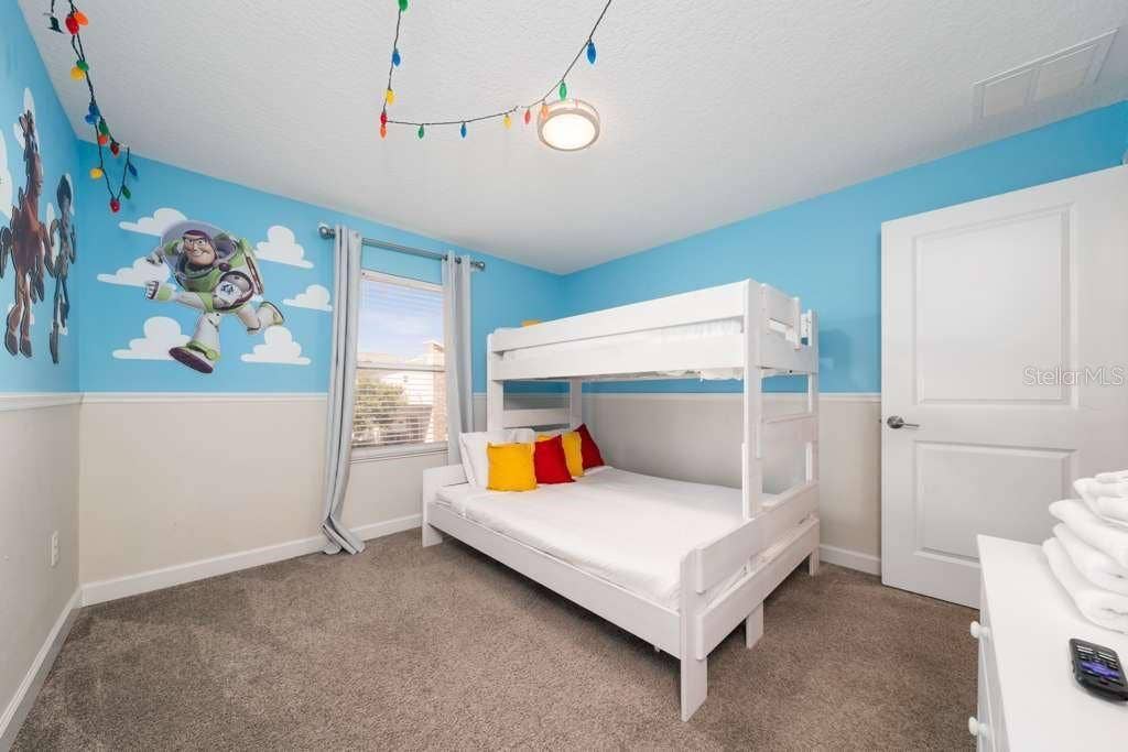 8999 CABOT CLIFFS DRIVE, Davenport, FL 33896 8999 CABOT CLIFFS DRIVE, Davenport, FL 33896