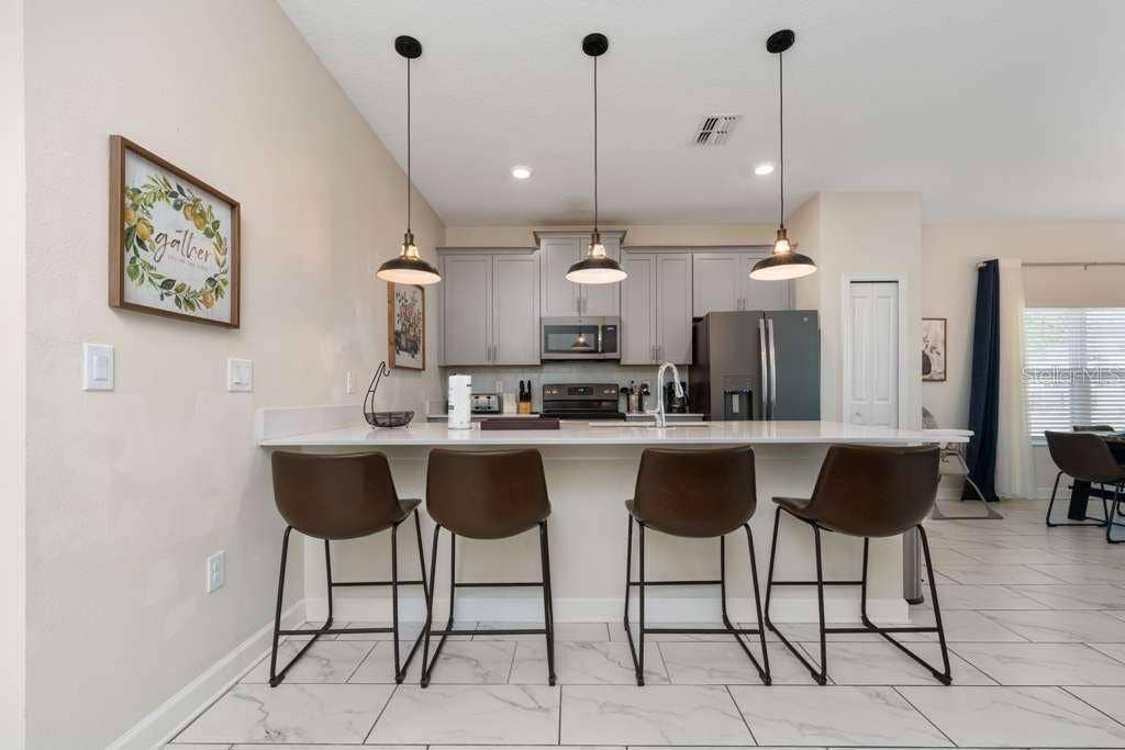 8999 CABOT CLIFFS DRIVE, Davenport, FL 33896 8999 CABOT CLIFFS DRIVE, Davenport, FL 33896
