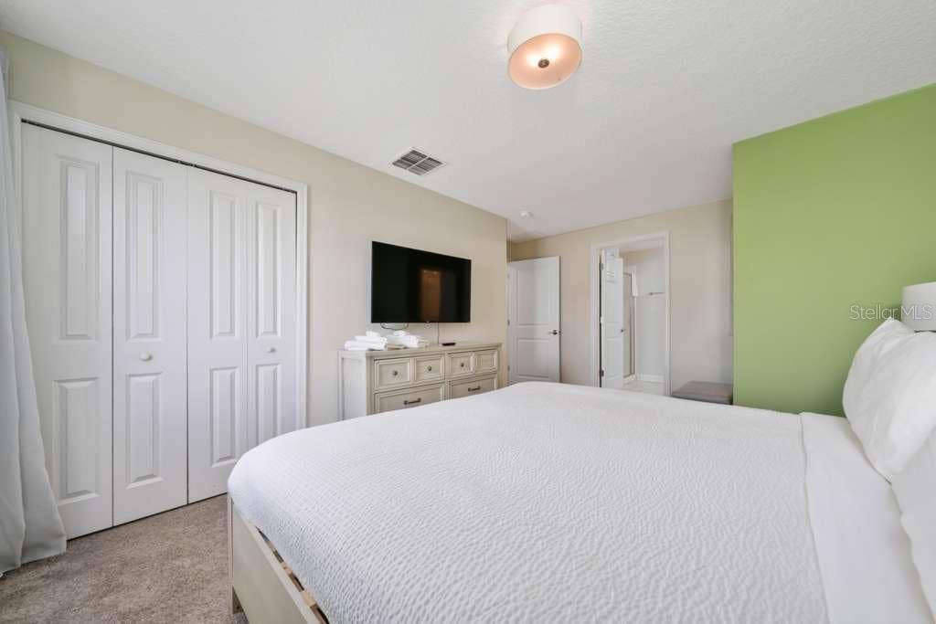 8999 CABOT CLIFFS DRIVE, Davenport, FL 33896 8999 CABOT CLIFFS DRIVE, Davenport, FL 33896
