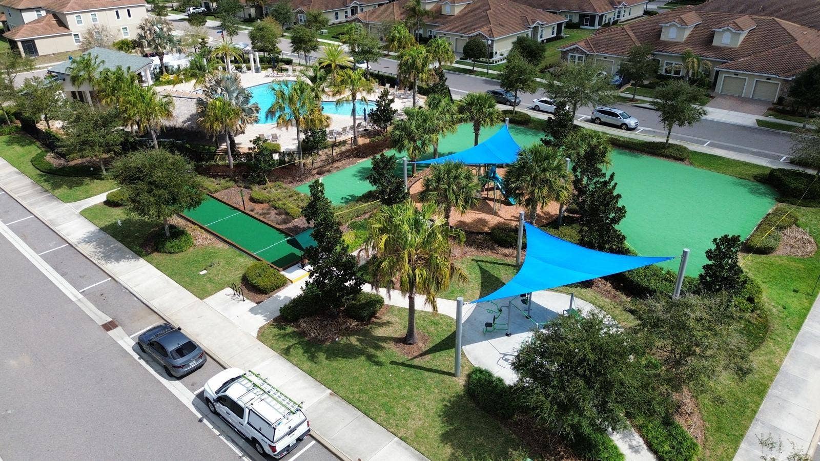 8999 CABOT CLIFFS DRIVE, Davenport, FL 33896 8999 CABOT CLIFFS DRIVE, Davenport, FL 33896