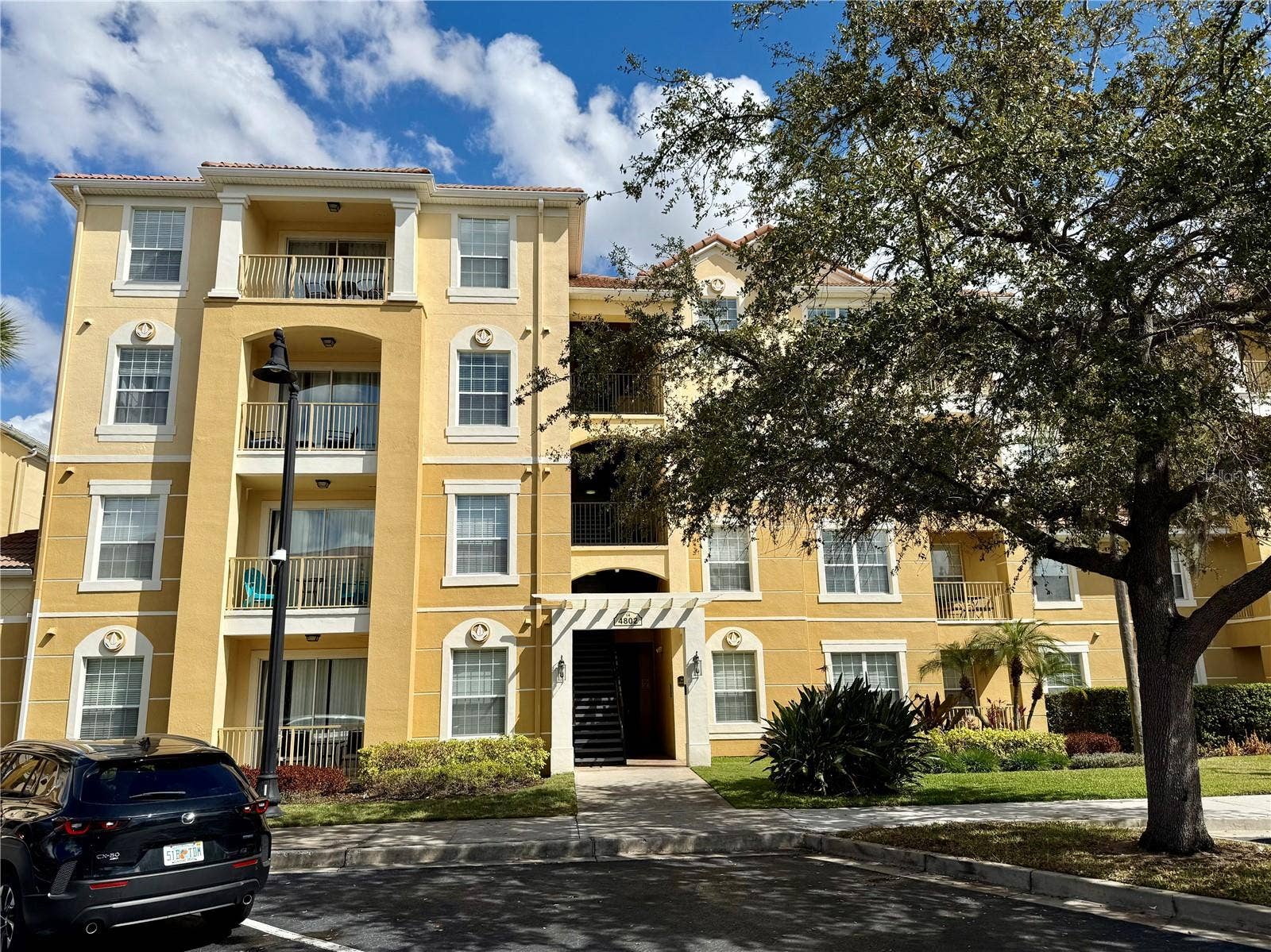 4802 CAYVIEW AVENUE, #204, Orlando, FL 32819 4802 CAYVIEW AVENUE, #204, Orlando, FL 32819