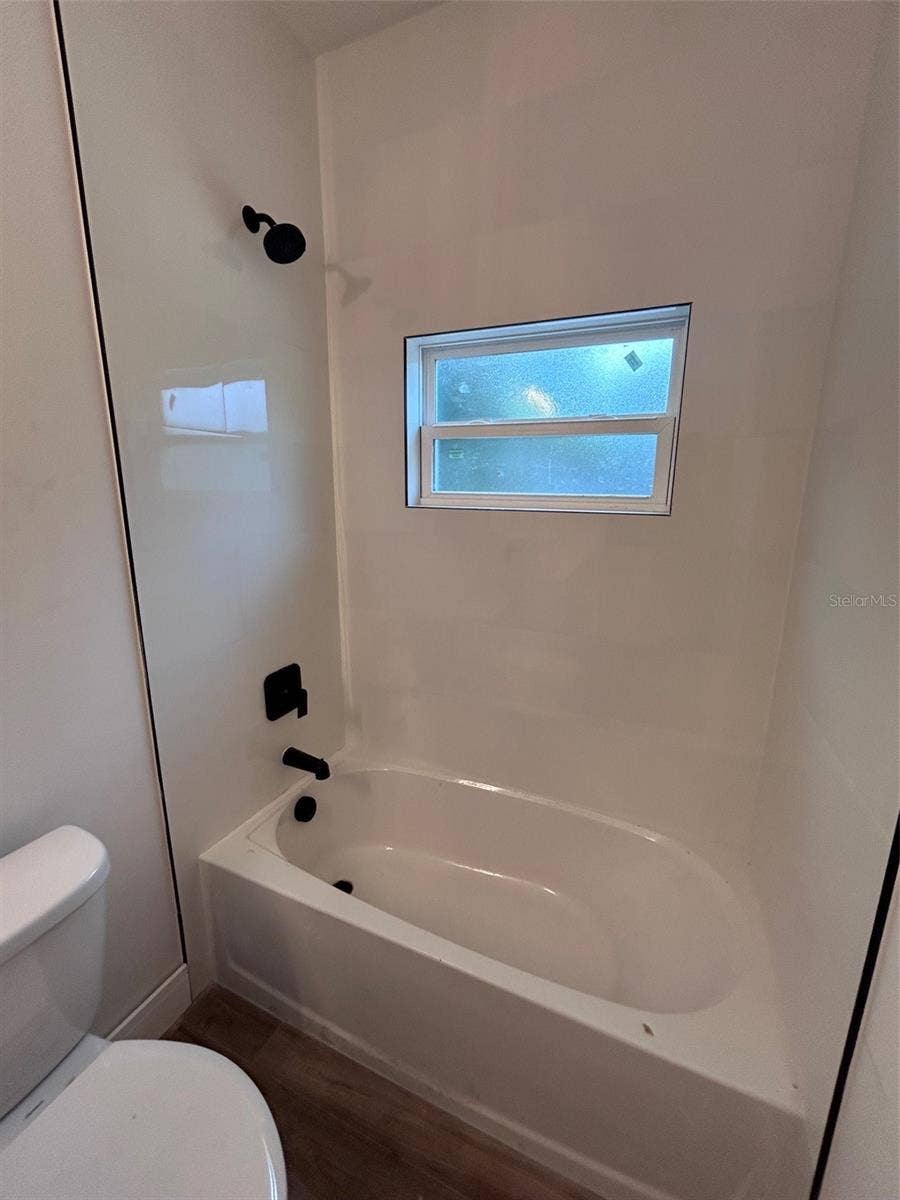 340 KIMBLE AVENUE, Oviedo, FL 32765 340 KIMBLE AVENUE, Oviedo, FL 32765