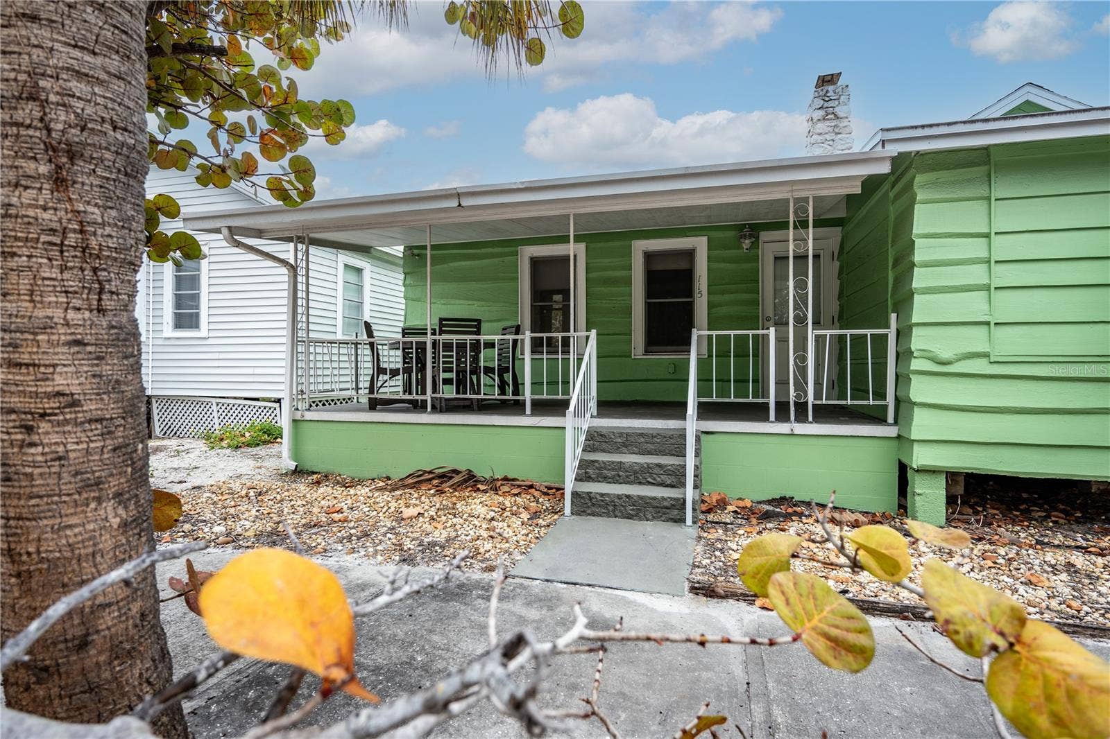 115 124TH AVENUE W, Treasure Island, FL 33706 UNIT A