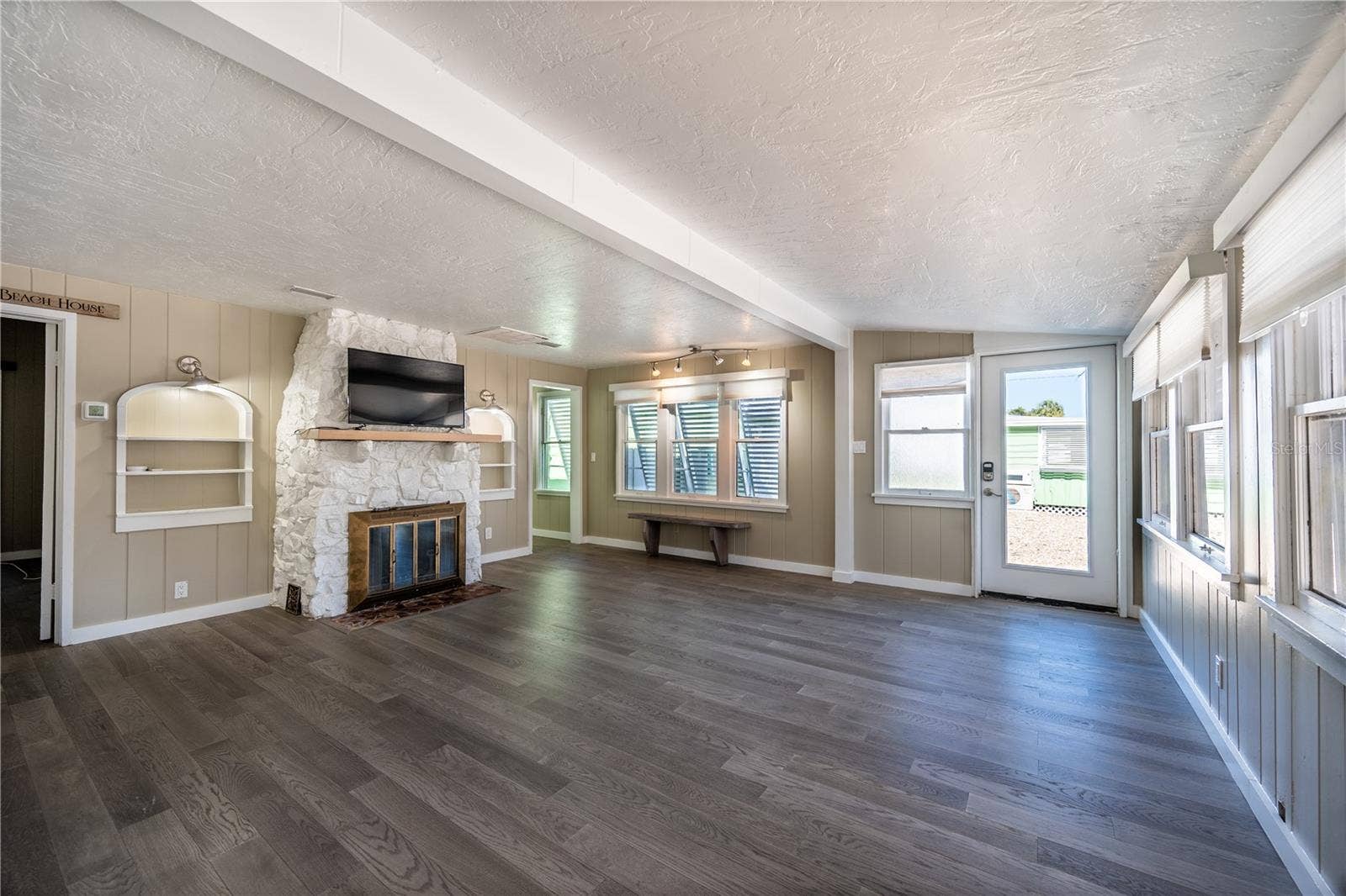 115 124TH AVENUE W, Treasure Island, FL 33706 UNIT A