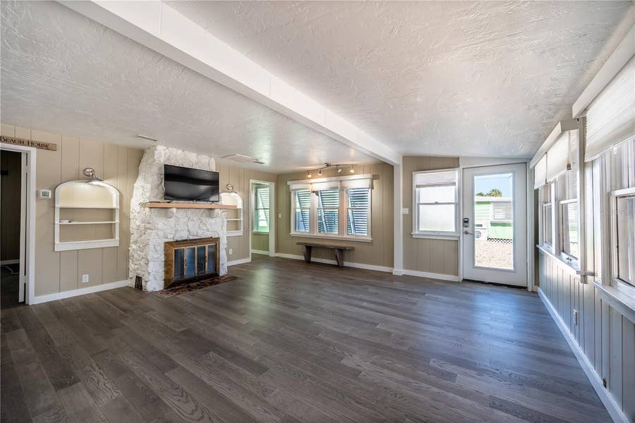 Property photo for 115 124TH AVENUE W, Treasure Island, FL
